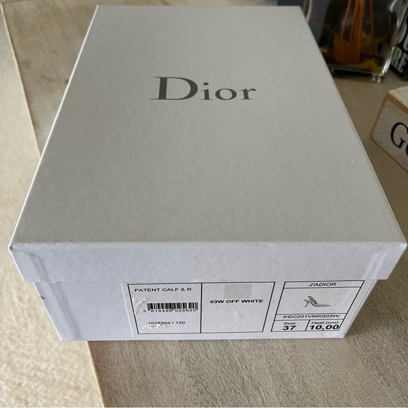 J'Adior Slingback Pump
Christian Dios heels/pumps Patent Calf & R - Picture 15 of 17